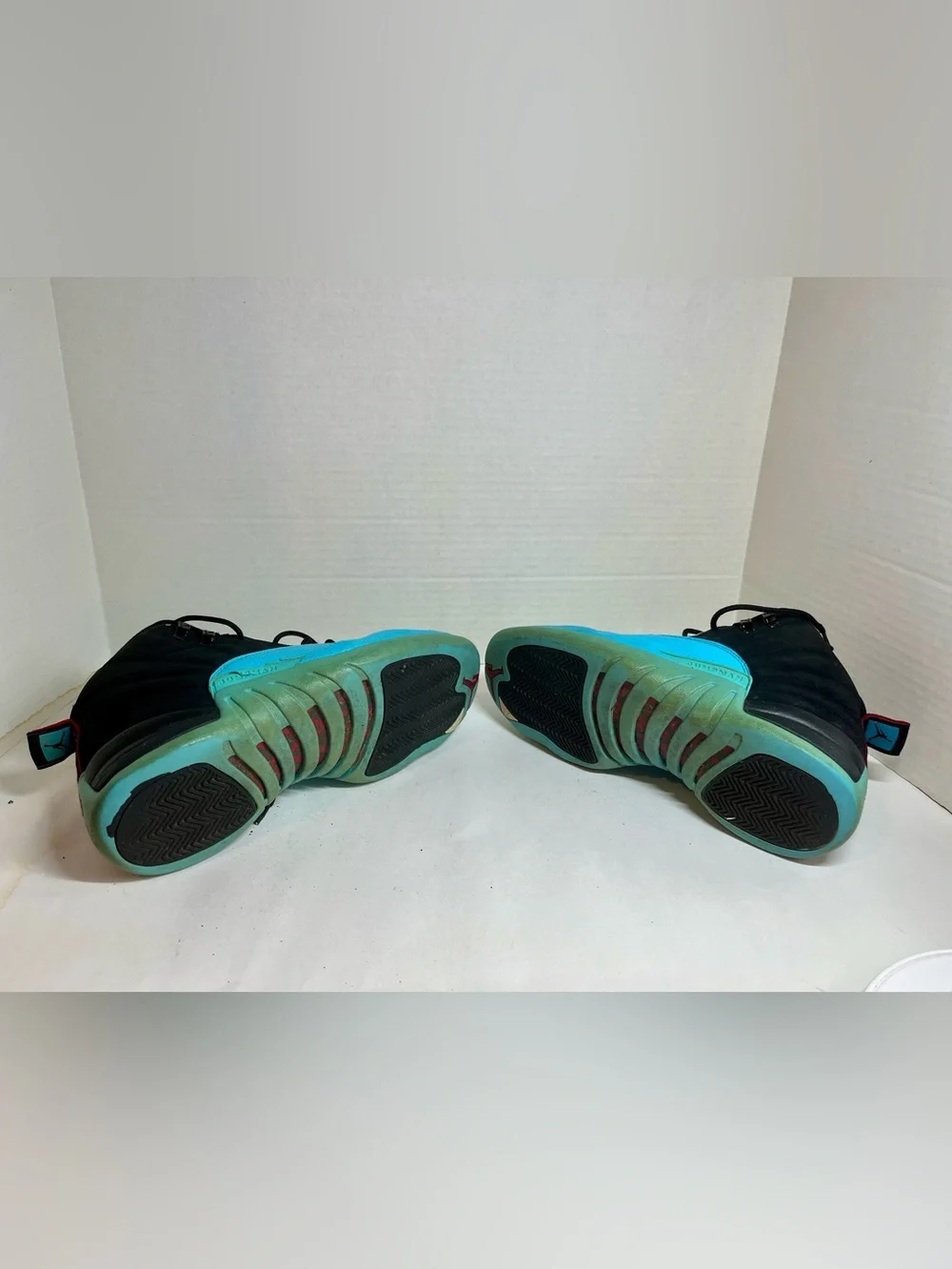 MEN'S VINTAGE 2013 AIR JORDAN RETRO GAMMA BLUE (SIZE 9.5) #13069027